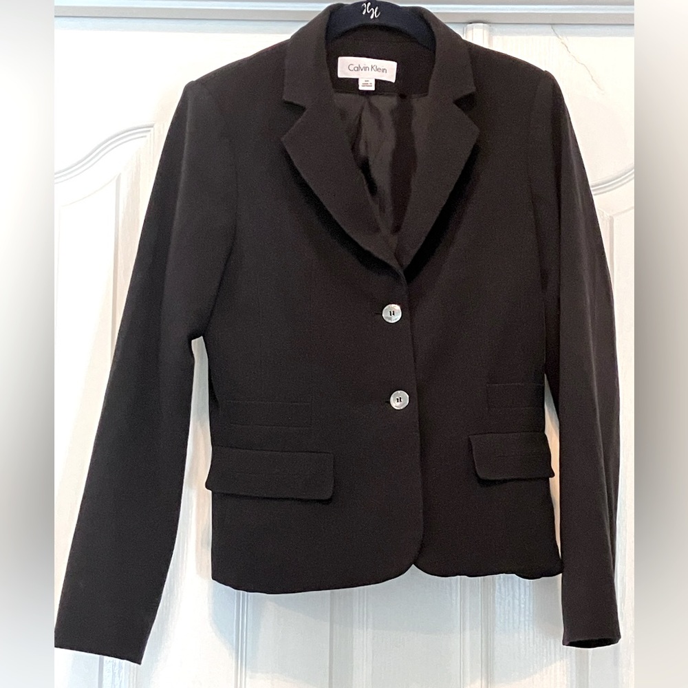 Women’s black blazer